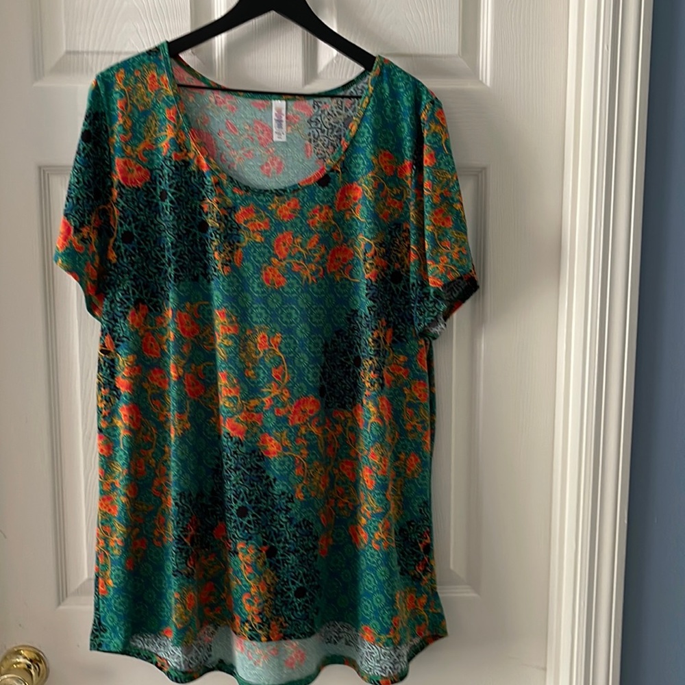 Floral Lularoe Top